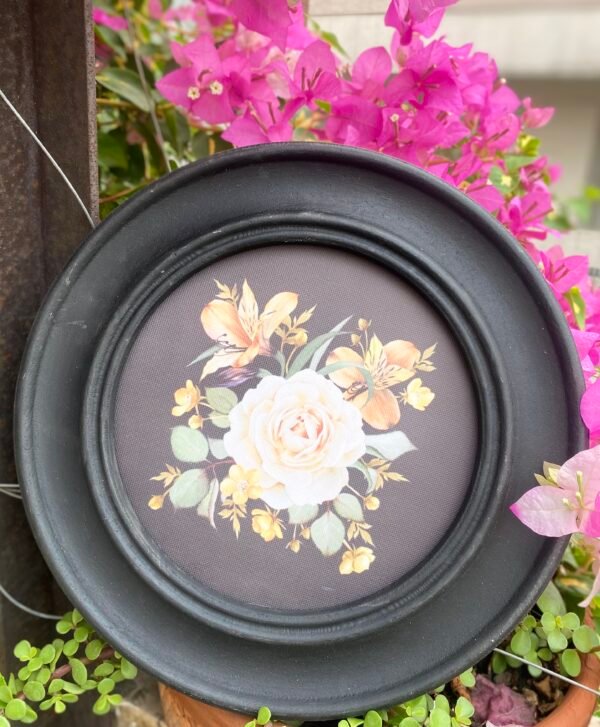 Black Garden Frame